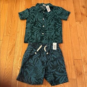 NWT Boys pull on baby gap shorts and matching button down top!!!